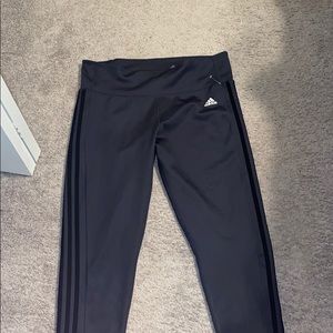 ADIDAS PANTSSSS 🖤